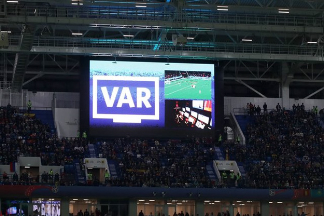 زنده باد VAR !